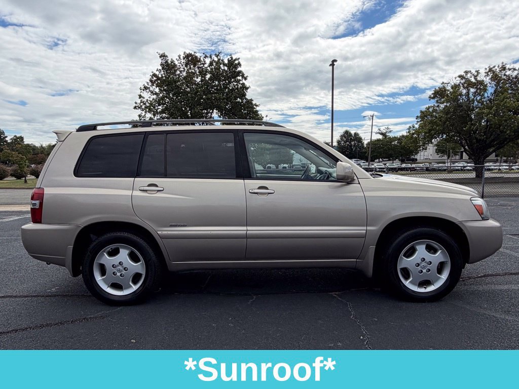 Used 2007 Toyota Highlander Limited w/ Extra Value Pkg #7 FWD image 10