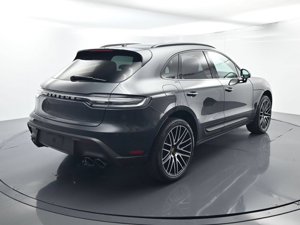 Certified 2026 Porsche Macan AWD/4WD image 14
