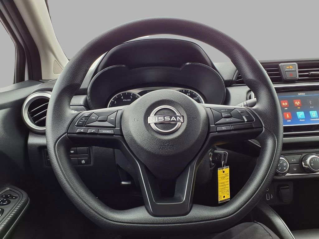 Used 2025 Nissan Versa S w/ Trunk Package FWD image 15