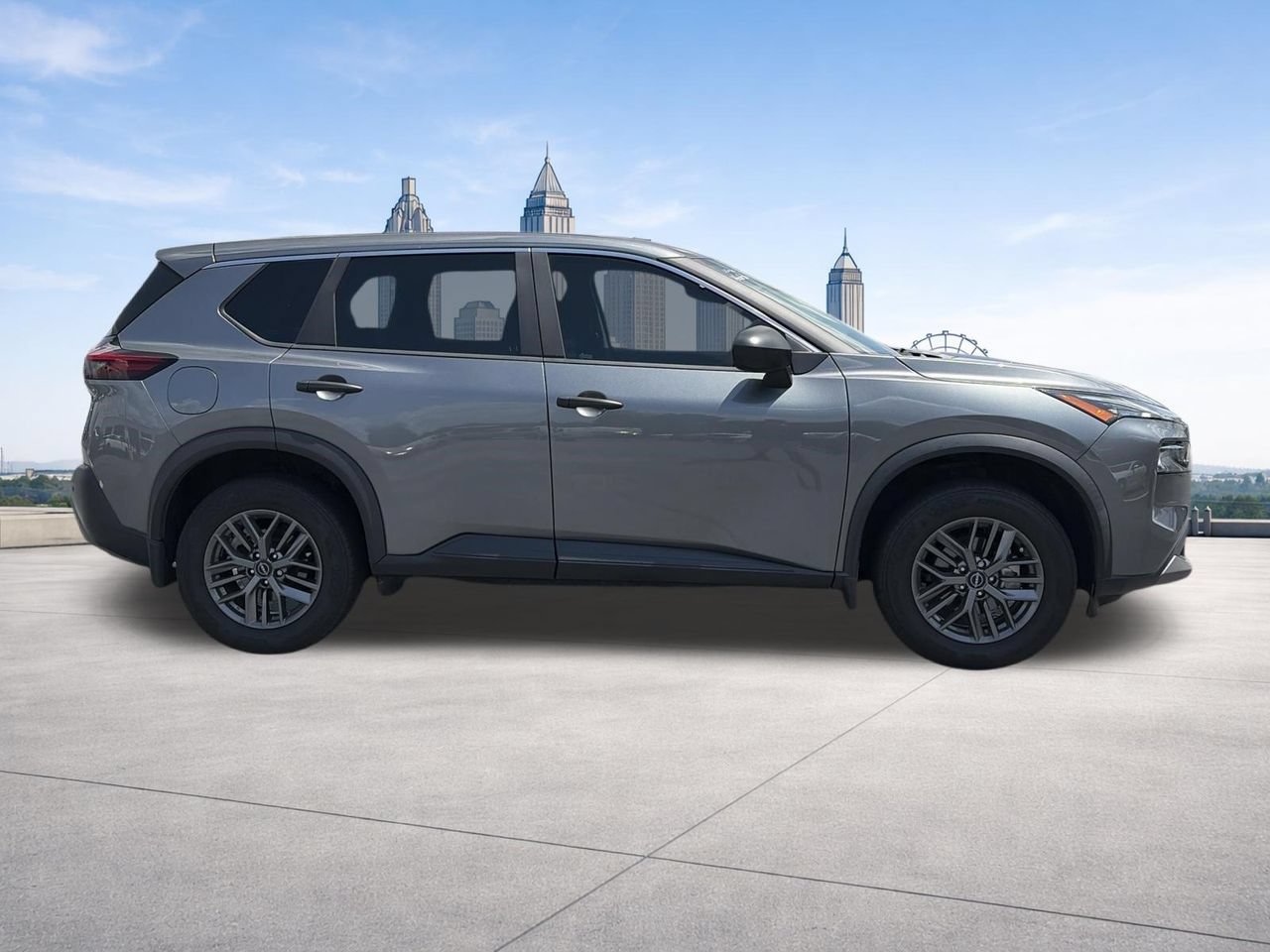Used 2023 Nissan Rogue S AWD/4WD image 6