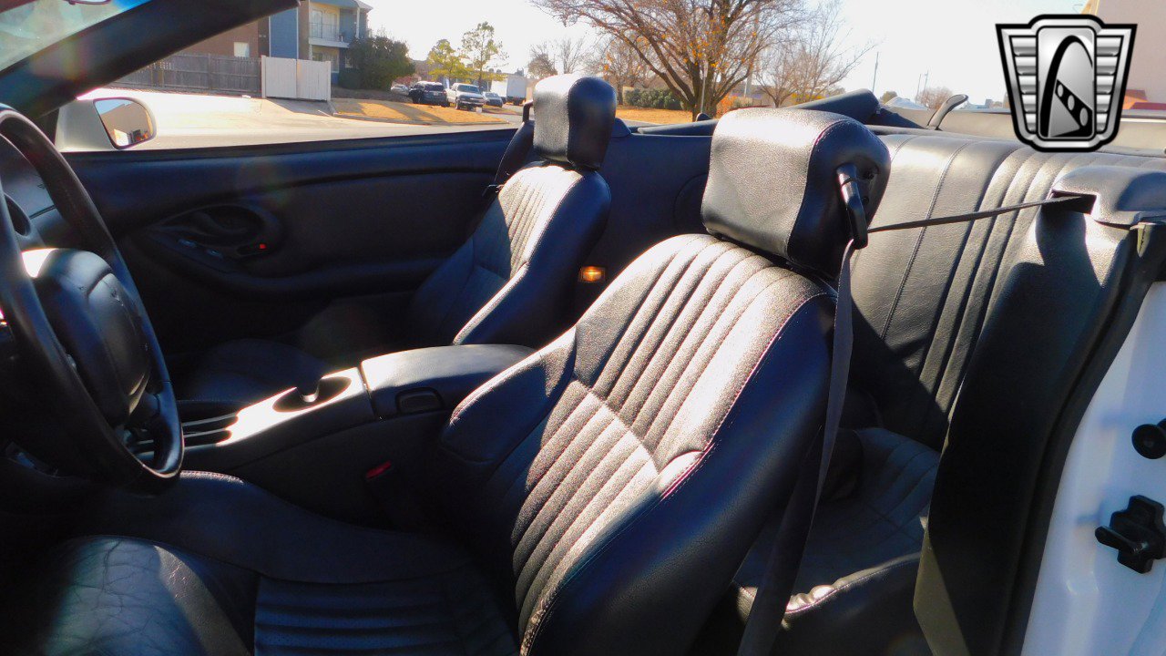 Used 2002 Pontiac Firebird Convertible image 19