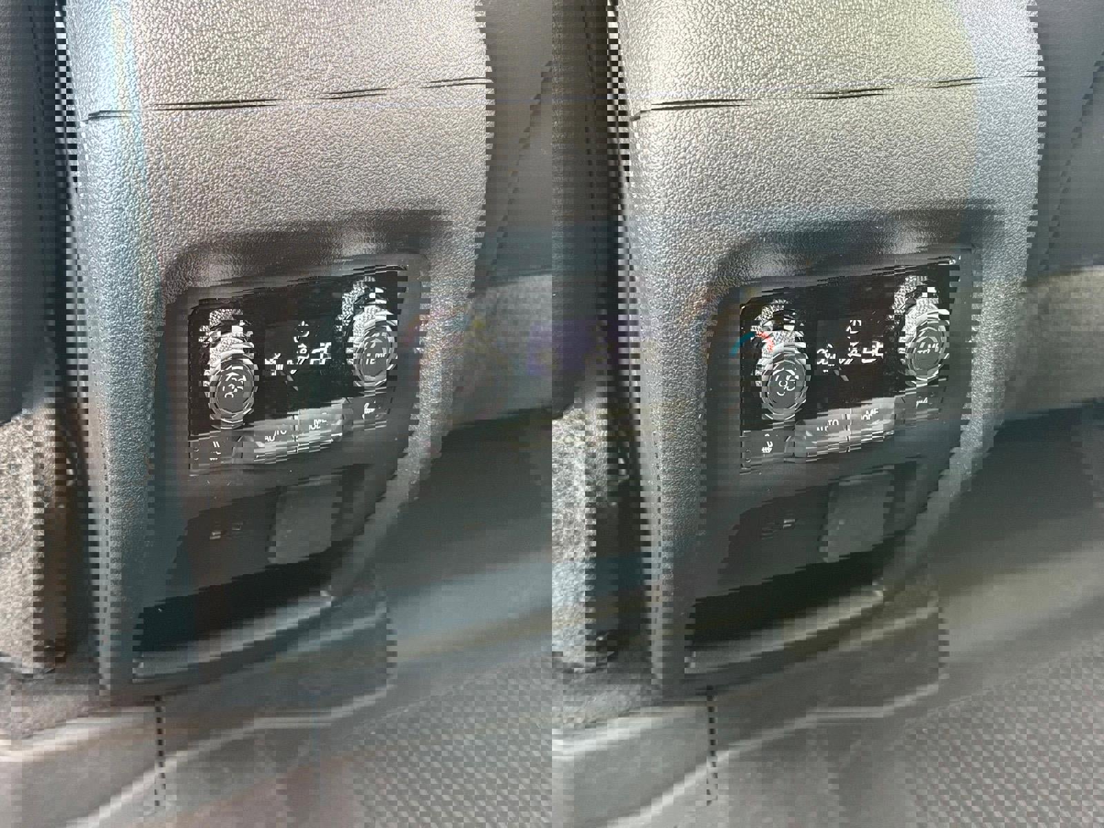 Used 2025 Buick Enclave Avenir w/ Super Cruise Package image 9