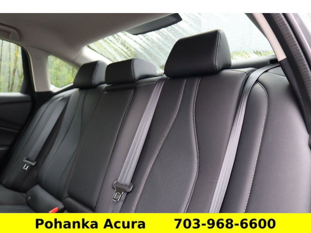Certified 2025 Acura TLX w/ Technology Package image 22