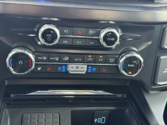 New 2026 Ford F350 Lariat RWD image 31