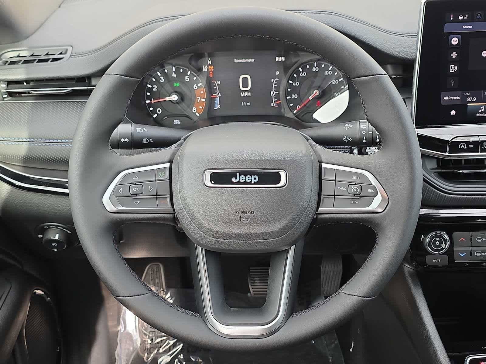 New 2026 Jeep Compass Latitude AWD/4WD image 19