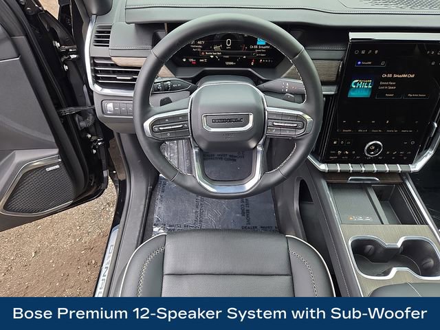 Used 2025 GMC Acadia Denali w/ LPO, Floor Liner Package AWD/4WD image 3