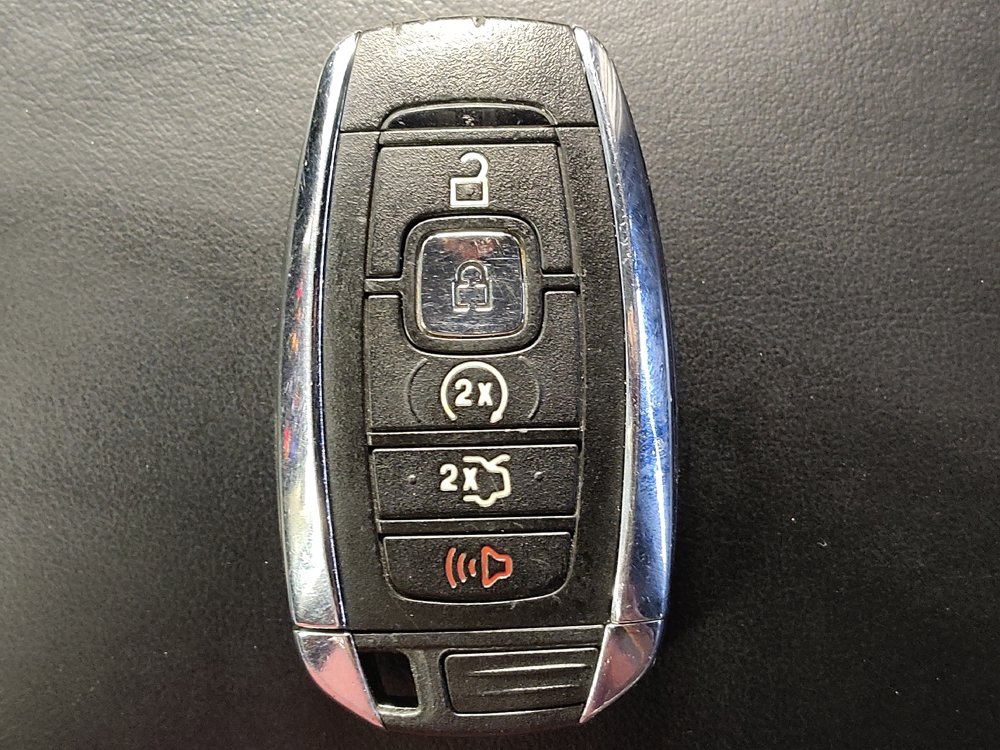 Used 2017 Lincoln MKC Select FWD image 32