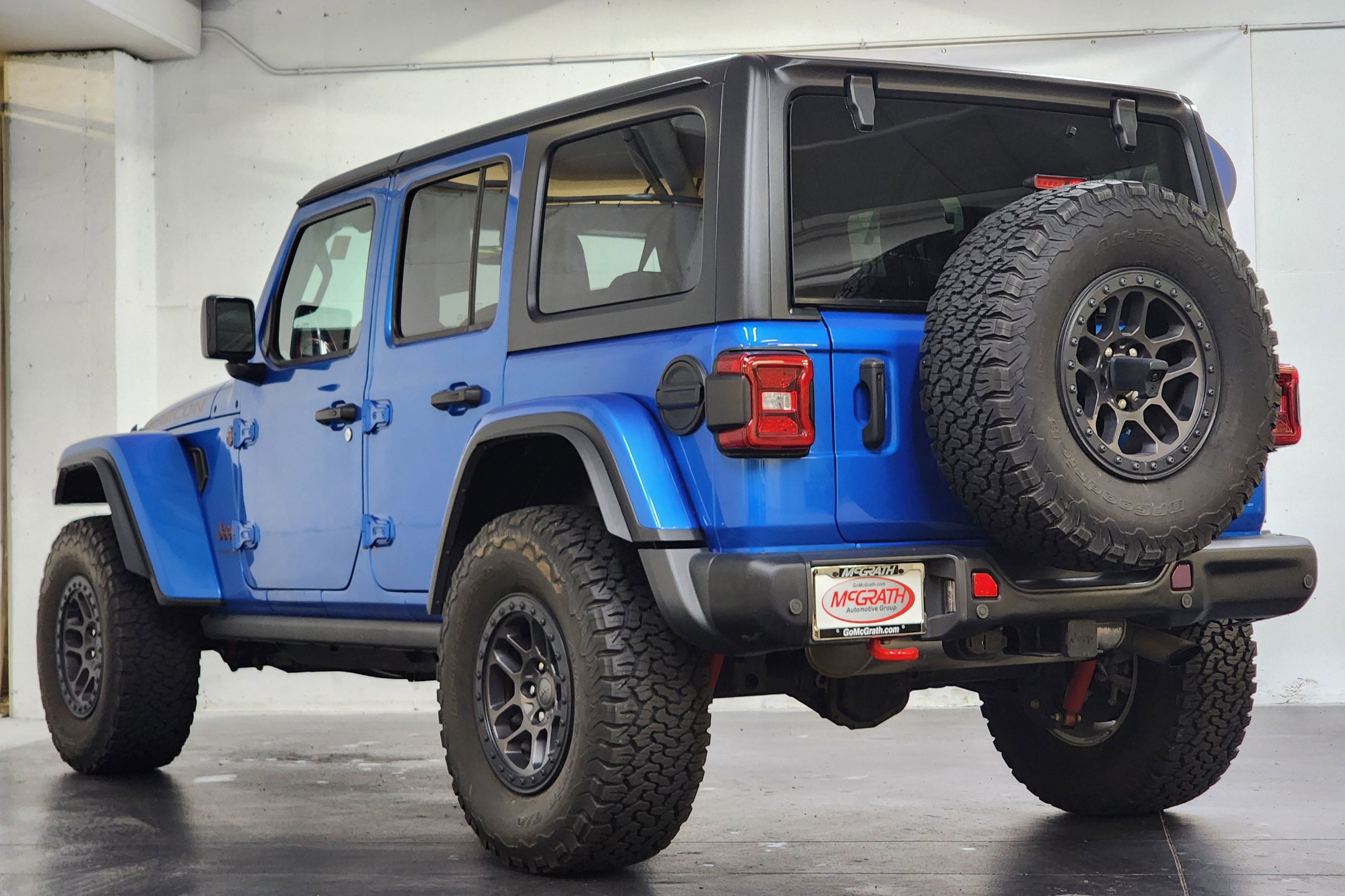 Used 2021 Jeep Wrangler Unlimited Rubicon w/ Xtreme Recon 35" Tire Package image 9