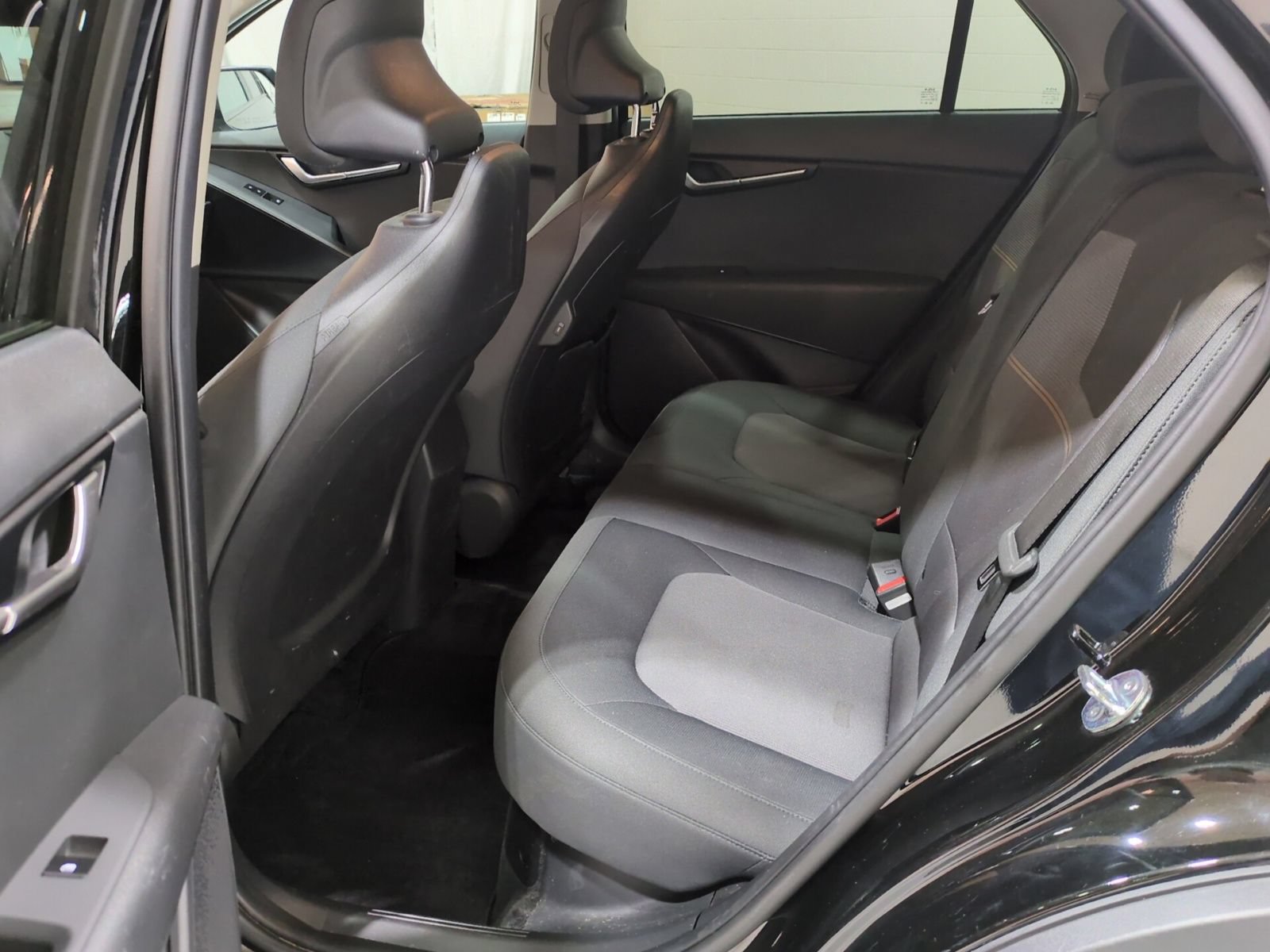 Certified 2024 Kia Niro LX FWD image 13