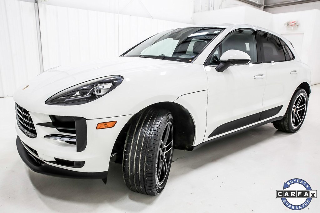 Used 2021 Porsche Macan S w/ Premium Package image 2