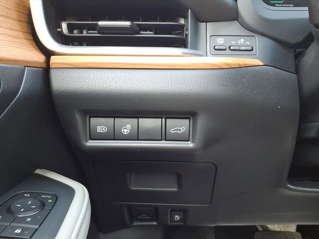 Used 2026 Toyota Grand Highlander Platinum image 17