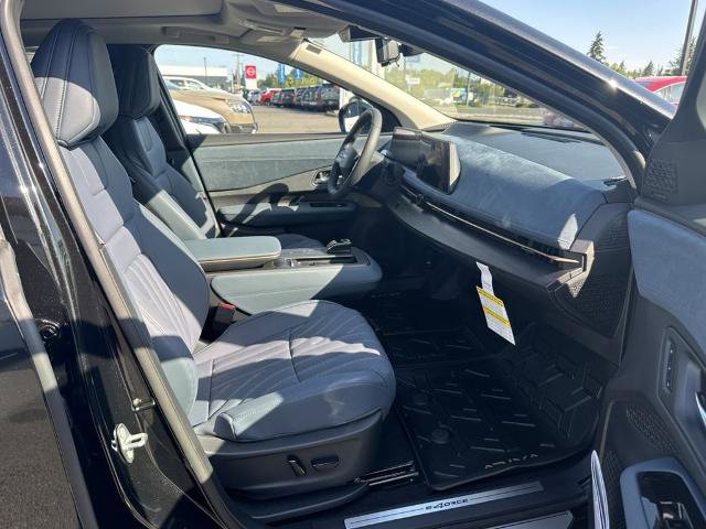 Certified 2025 Nissan Ariya Platinum image 24