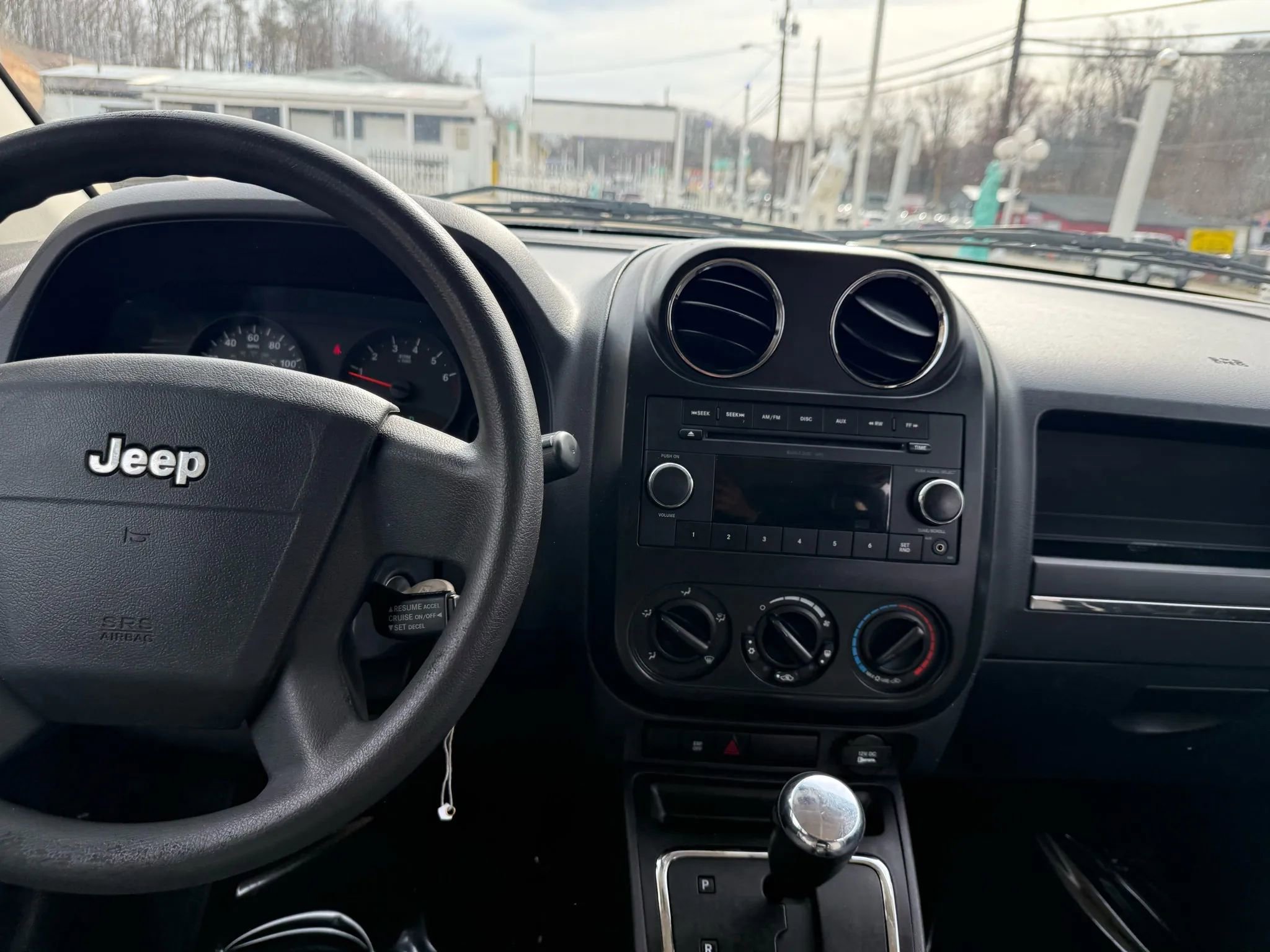 Used 2009 Jeep Compass Sport image 24