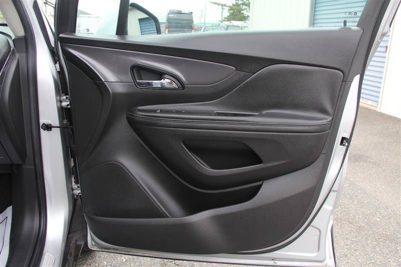 Used 2019 Buick Encore Essence AWD/4WD image 18