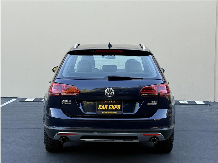 Used 2017 Volkswagen Golf Alltrack SE AWD/4WD image 5