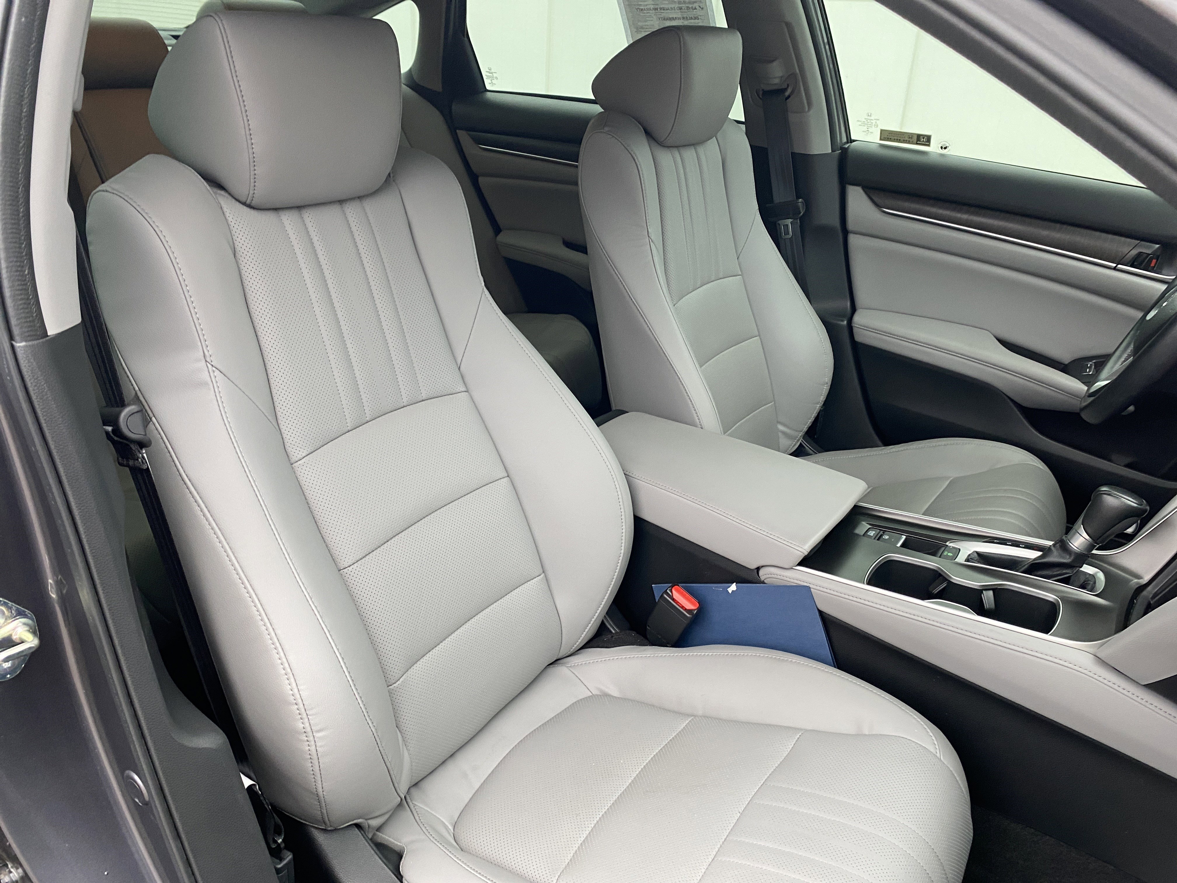 Used 2018 Honda Accord EX-L image 21