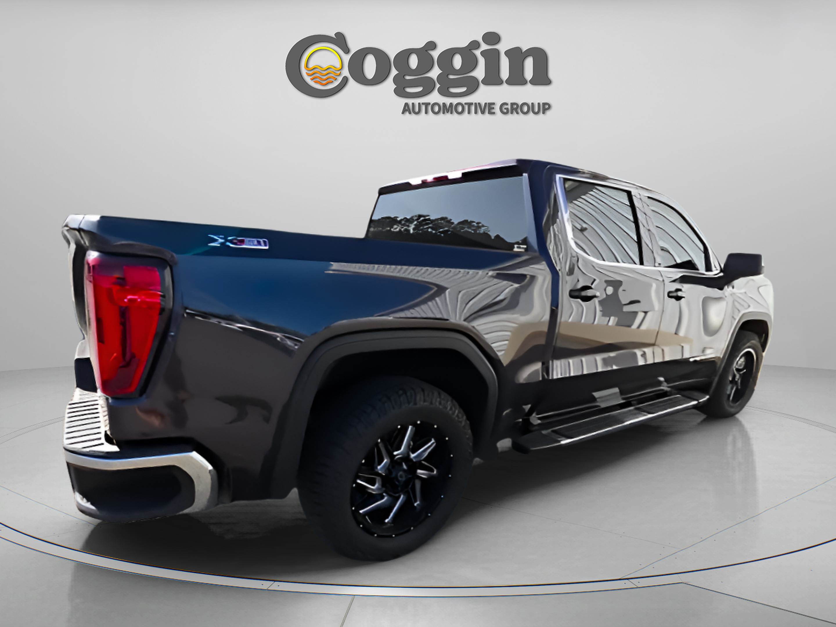 Used 2022 GMC Sierra 1500 SLE image 13