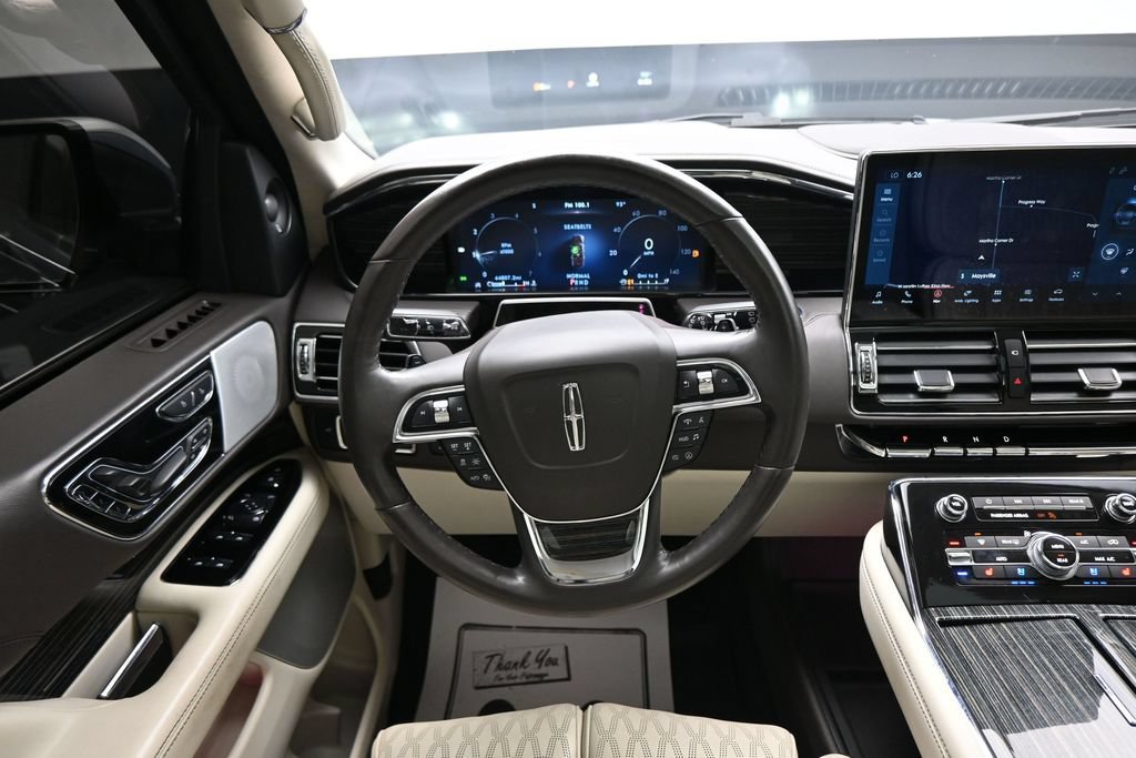 Used 2024 Lincoln Navigator Black Label AWD/4WD image 12