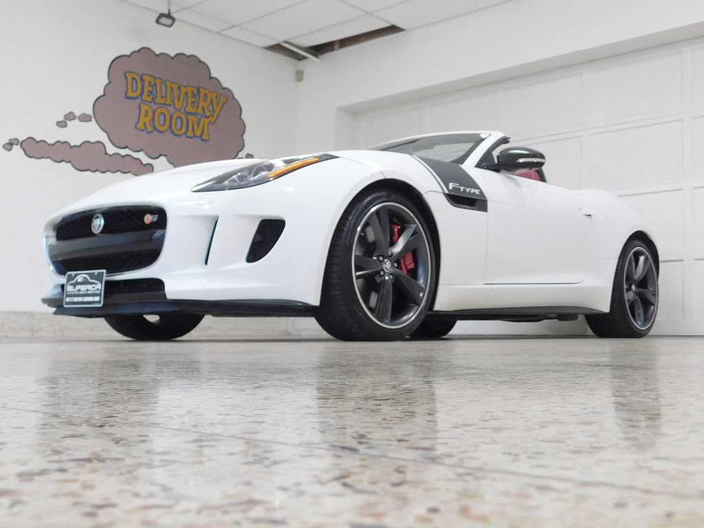 Used 2014 Jaguar F-TYPE S RWD image 12