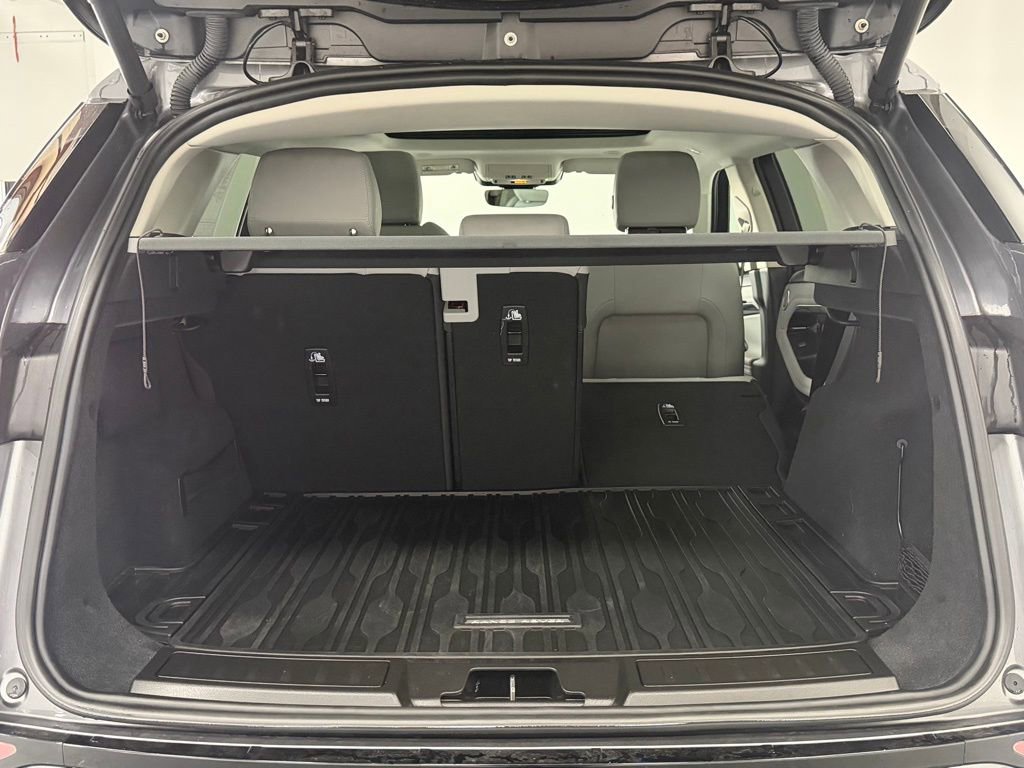 Used 2022 Land Rover Range Rover Evoque S image 28