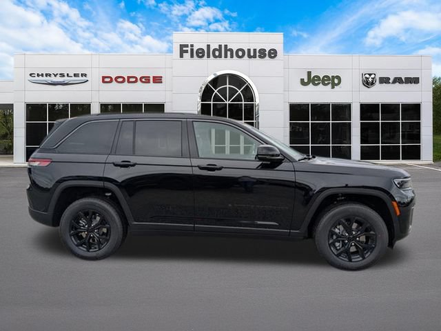 New 2026 Jeep Grand Cherokee Altitude AWD/4WD image 3