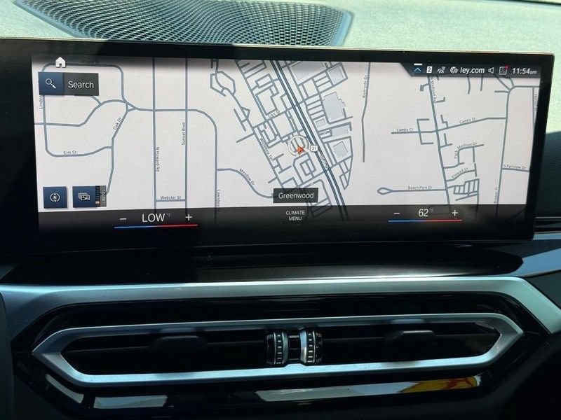Used 2024 BMW 330i xDrive Sedan w/ Premium Package AWD/4WD image 10