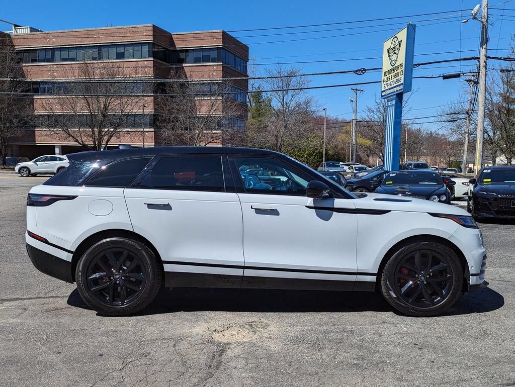 Used 2025 Land Rover Range Rover Velar Dynamic SE AWD/4WD image 6