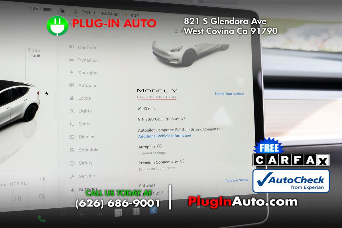 Used 2023 Tesla Model Y Performance image 33