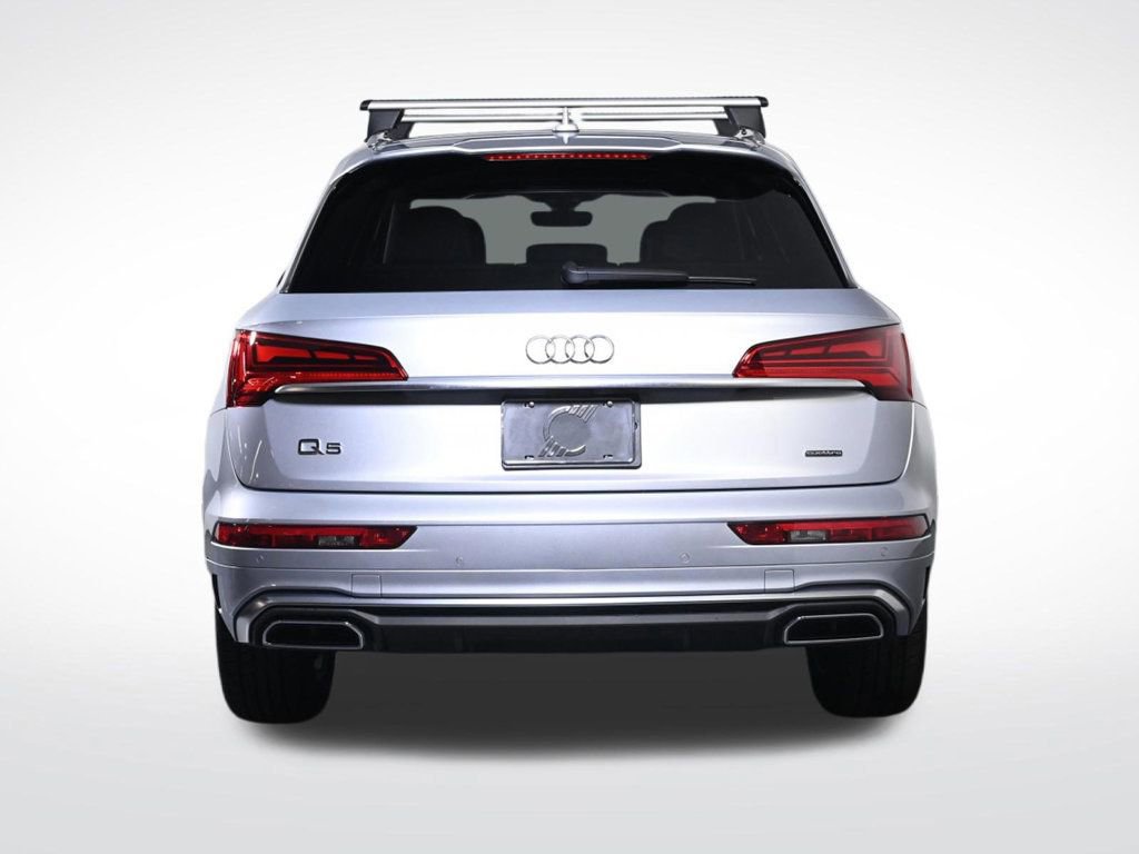 Certified 2025 Audi Q5 2.0T Premium Plus w/ Premium Plus Package AWD/4WD image 4