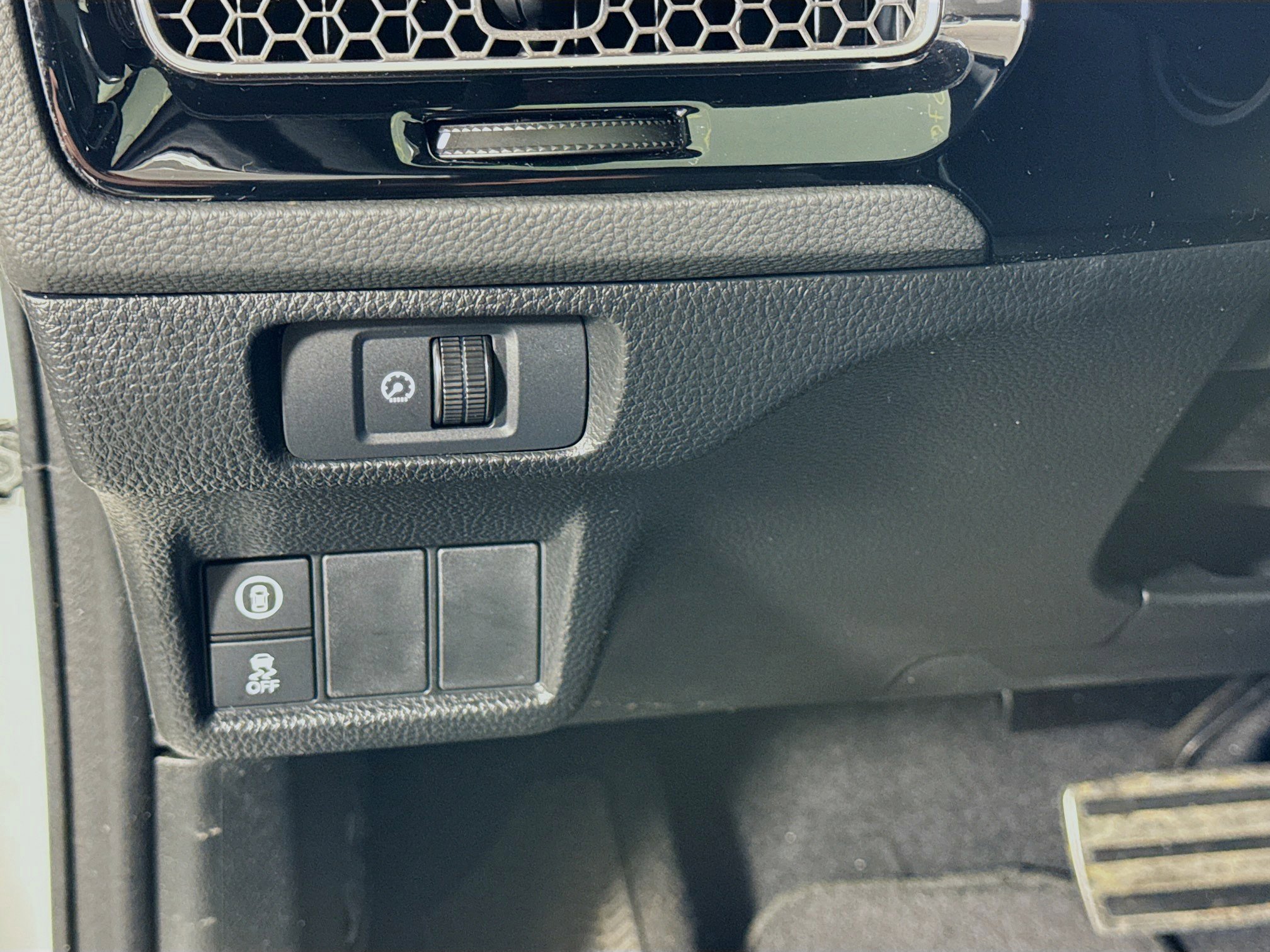 Used 2024 Honda Civic Sport image 10