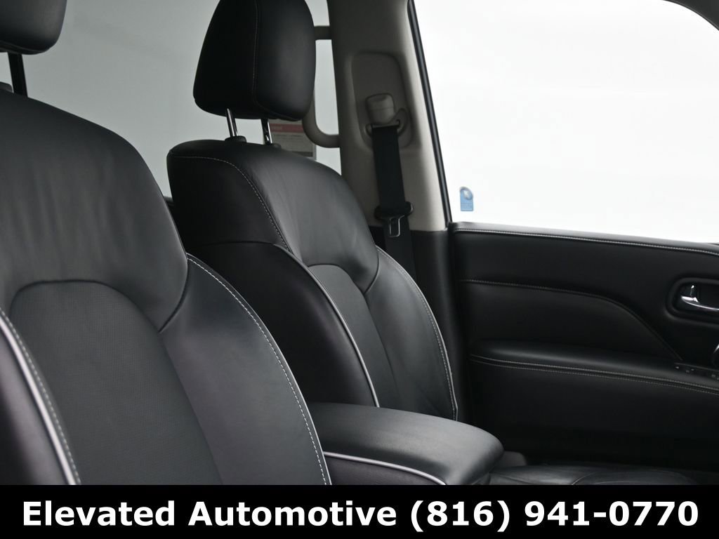 Used 2023 INFINITI QX80 Premium Select w/ All-Season Package image 8
