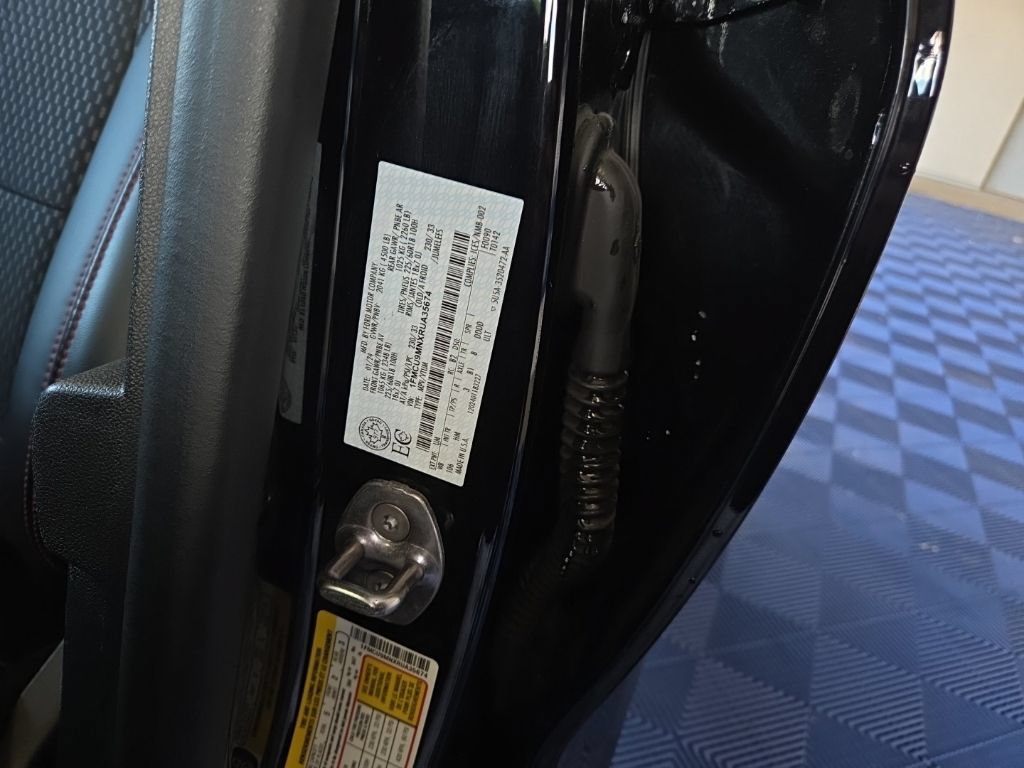 Used 2024 Ford Escape ST-Line AWD/4WD image 11