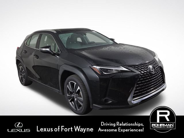 Used 2022 Lexus UX 200 w/ Accessory Package (Z2) FWD image 4