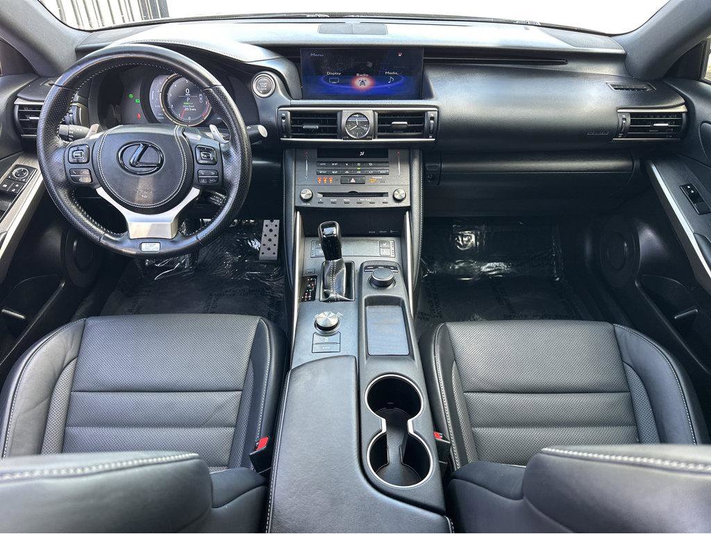 Used 2020 Lexus IS 350 F Sport w/ F Sport Package image 4