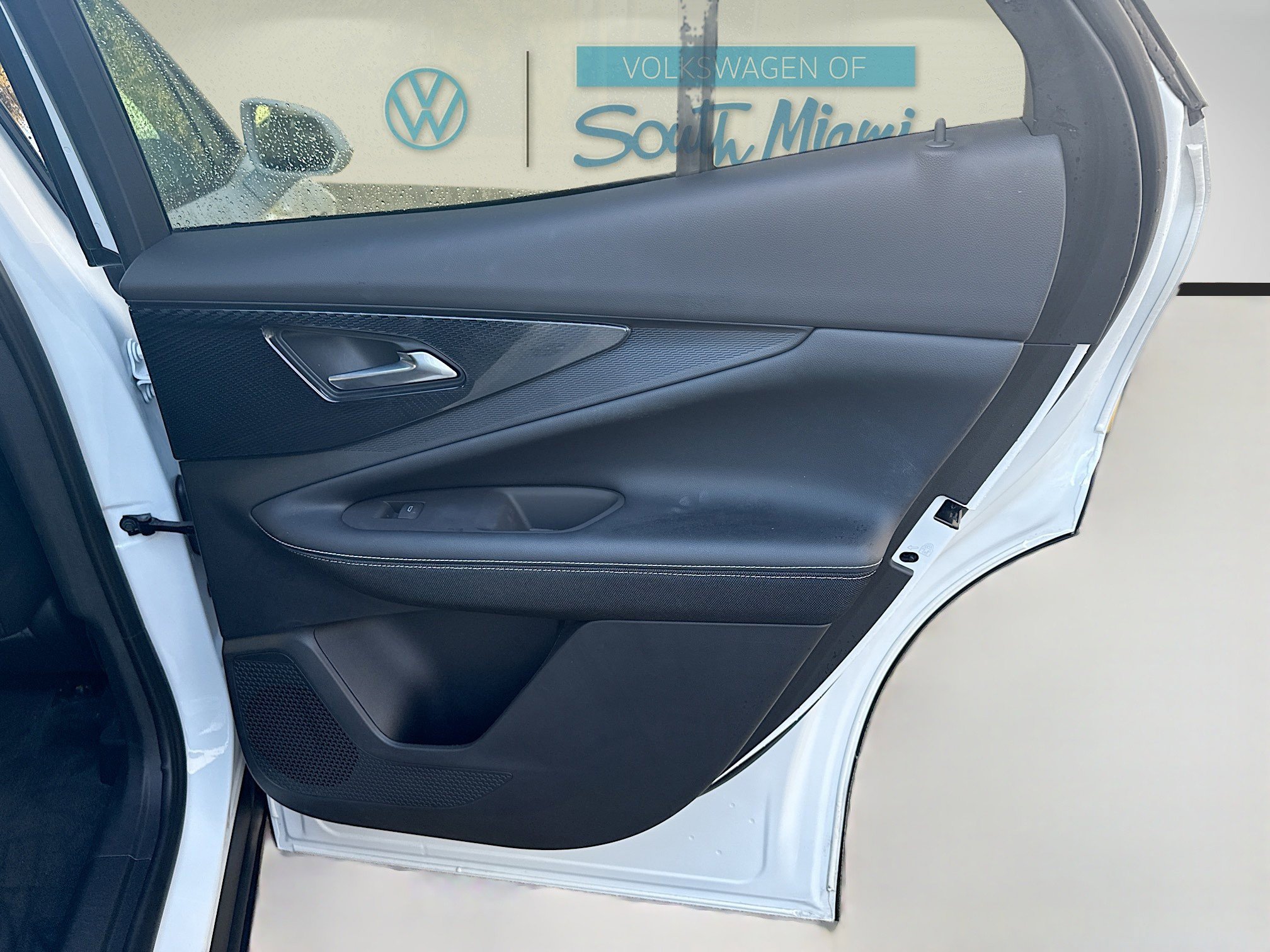 Used 2024 Chevrolet Blazer EV LT image 31