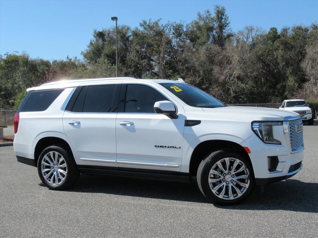 Used 2023 GMC Yukon Denali image 2