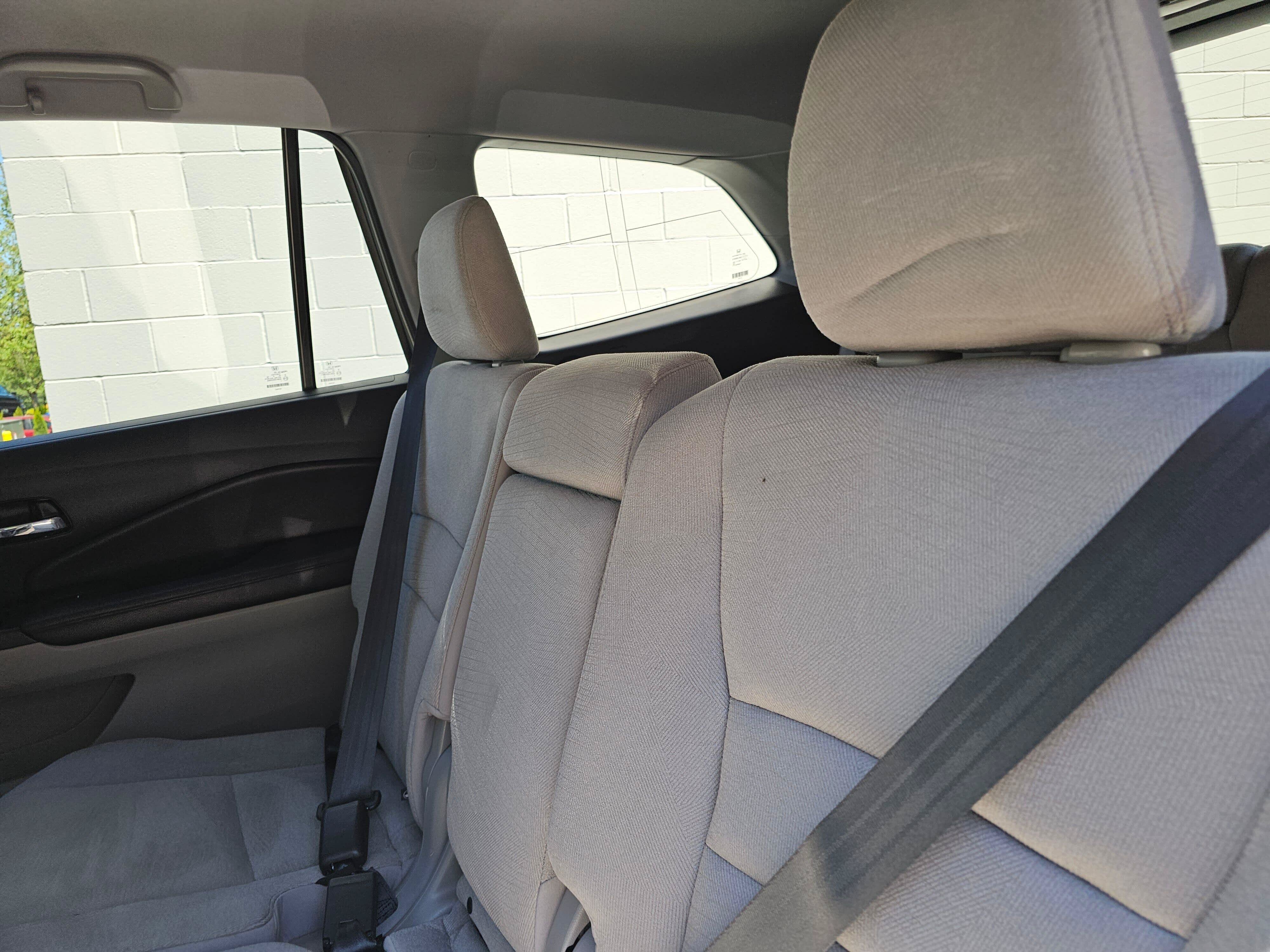 Used 2018 Honda Pilot LX image 19