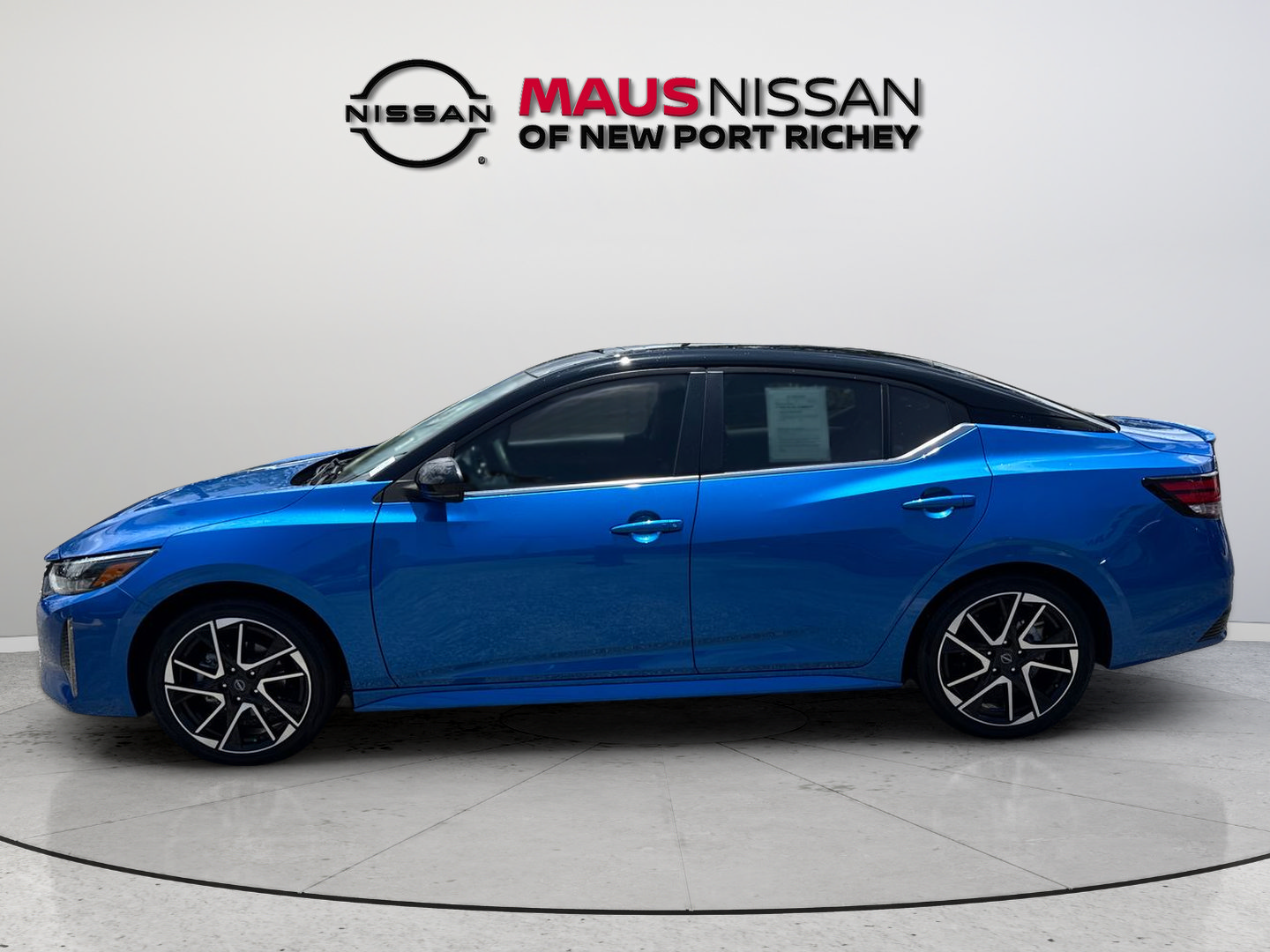 Certified 2025 Nissan Sentra SR FWD image 7