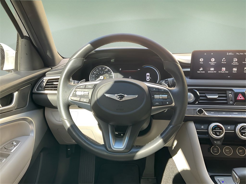 Used 2023 Genesis G70 2.0T image 18