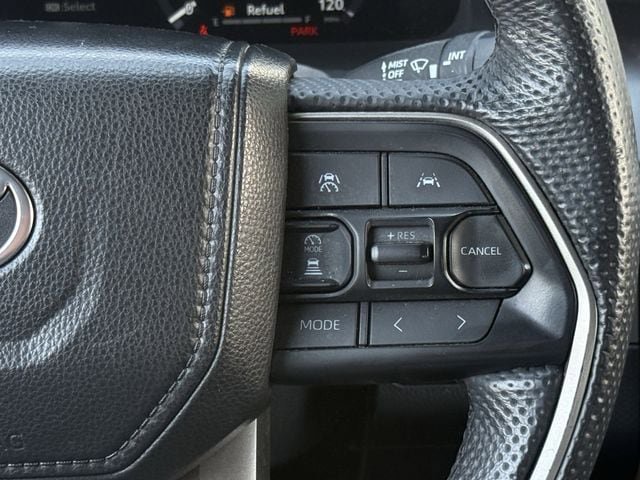 Used 2024 Toyota Tacoma TRD Off-Road AWD/4WD image 15