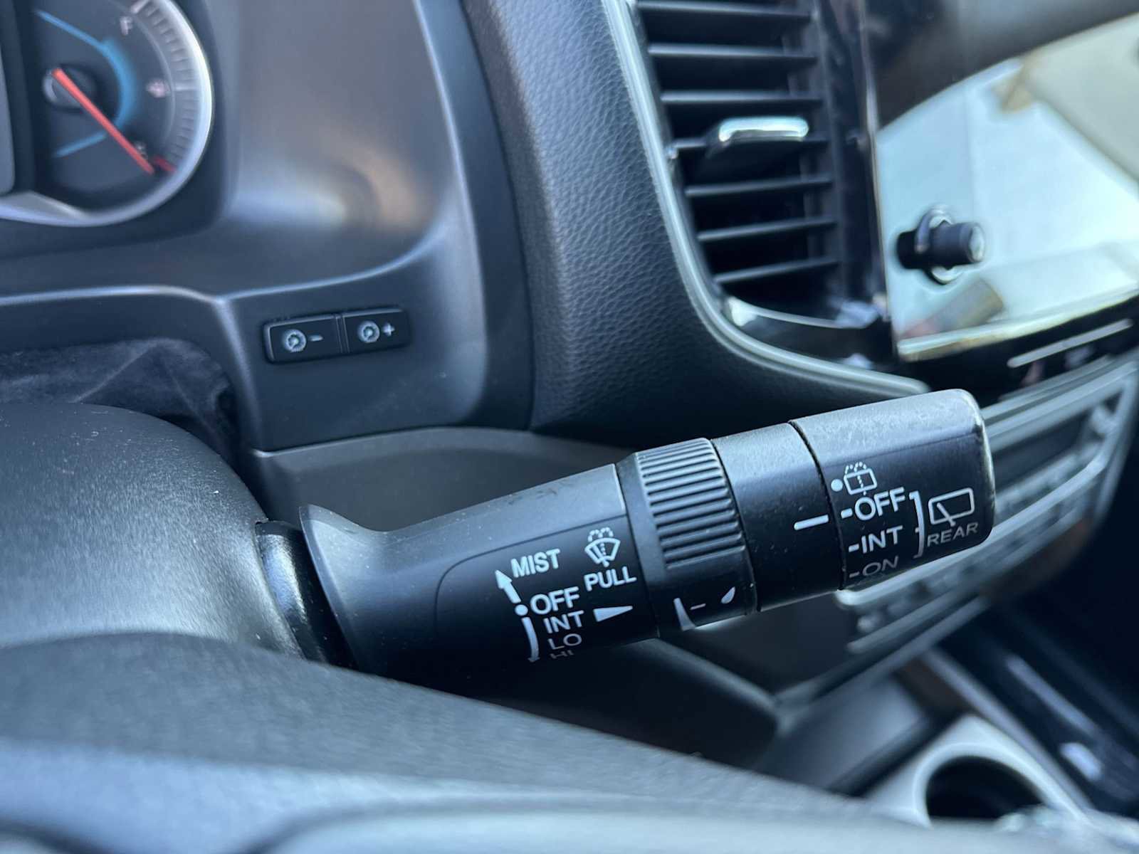 Used 2019 Honda Pilot EX-L image 25