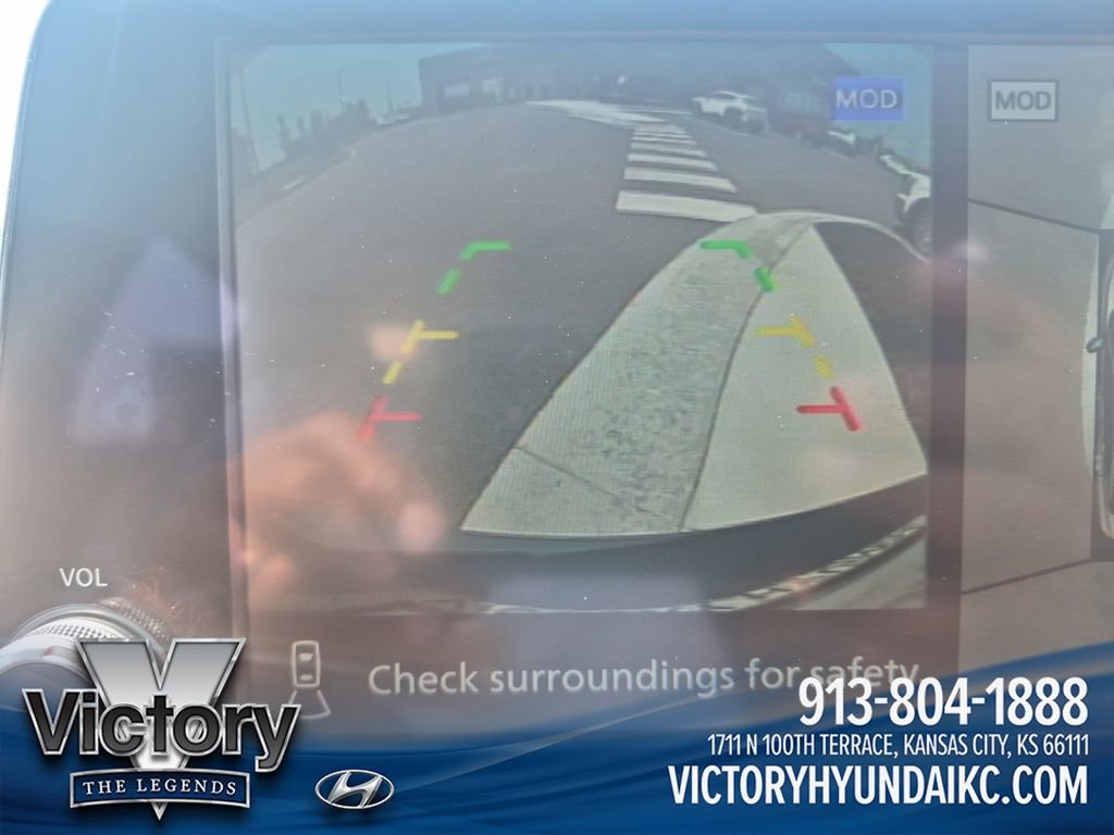 Used 2025 Nissan Sentra SV w/ SV Premium Package FWD image 21
