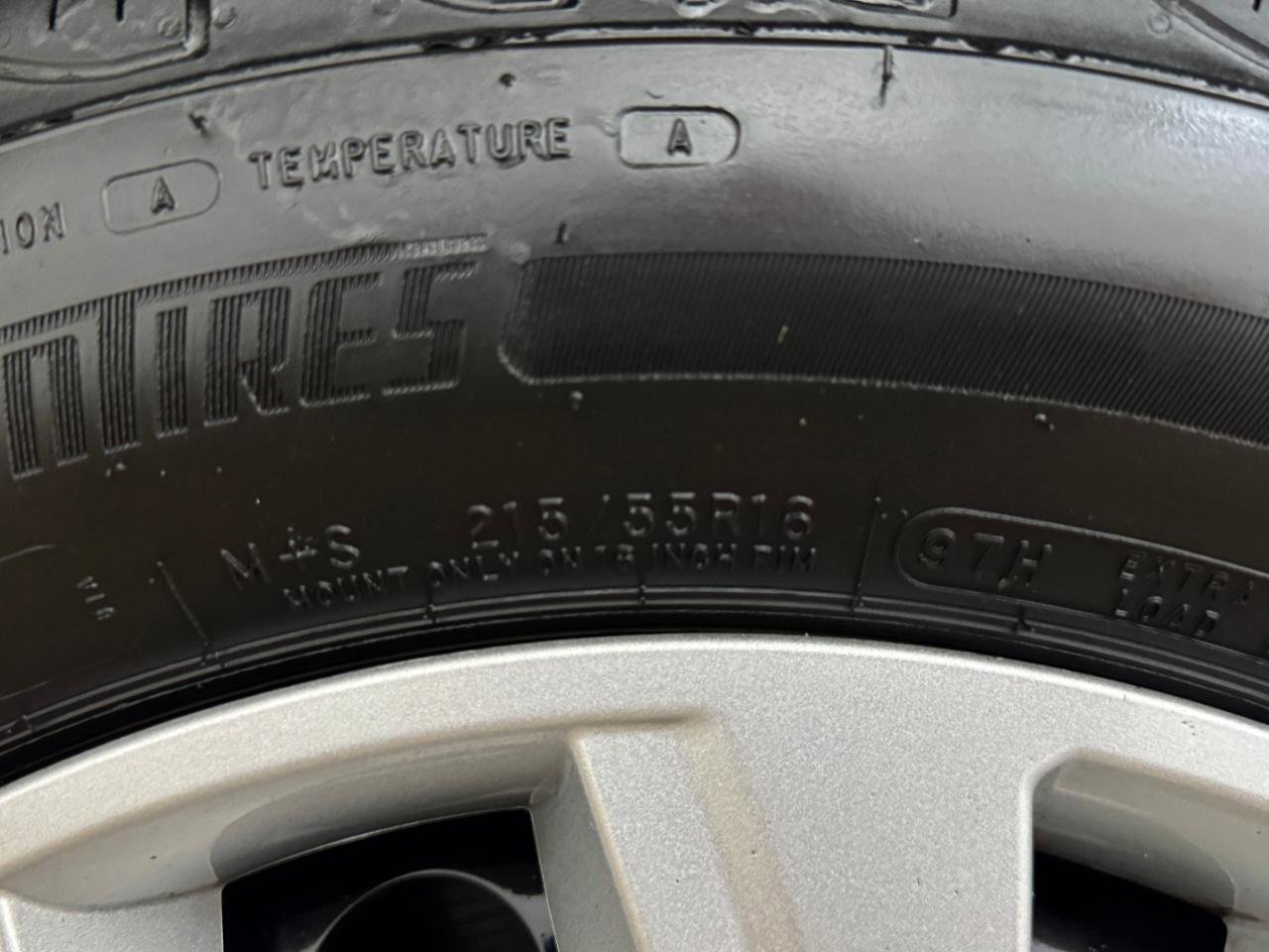 Used 2020 Ford Transit Connect XLT image 44