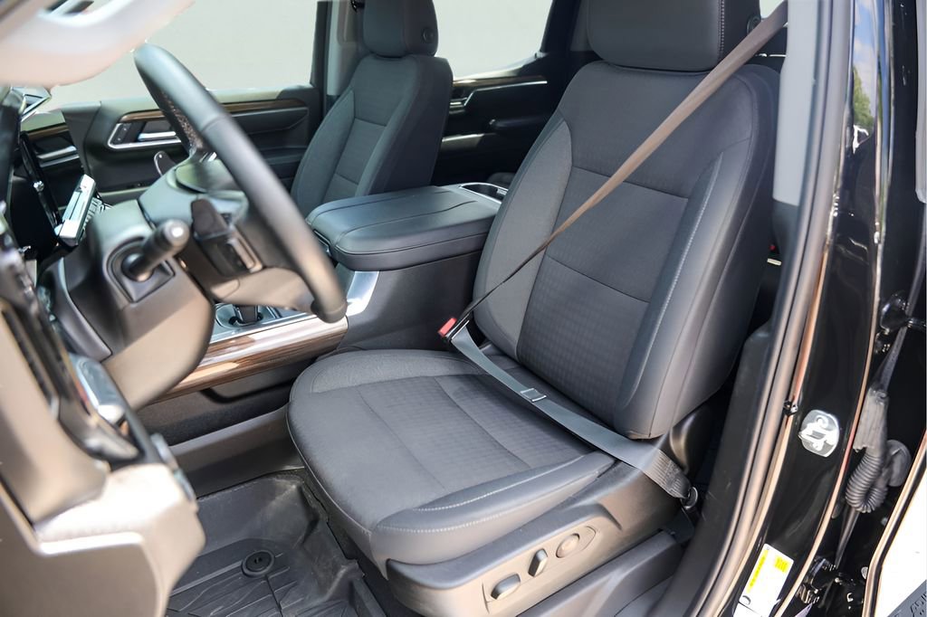 Certified 2025 Chevrolet Silverado 1500 LT w/ Texas Edition Plus RWD image 10