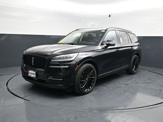 Used 2023 Lincoln Aviator Reserve w/ Equipment Group 201A AWD/4WD image 4