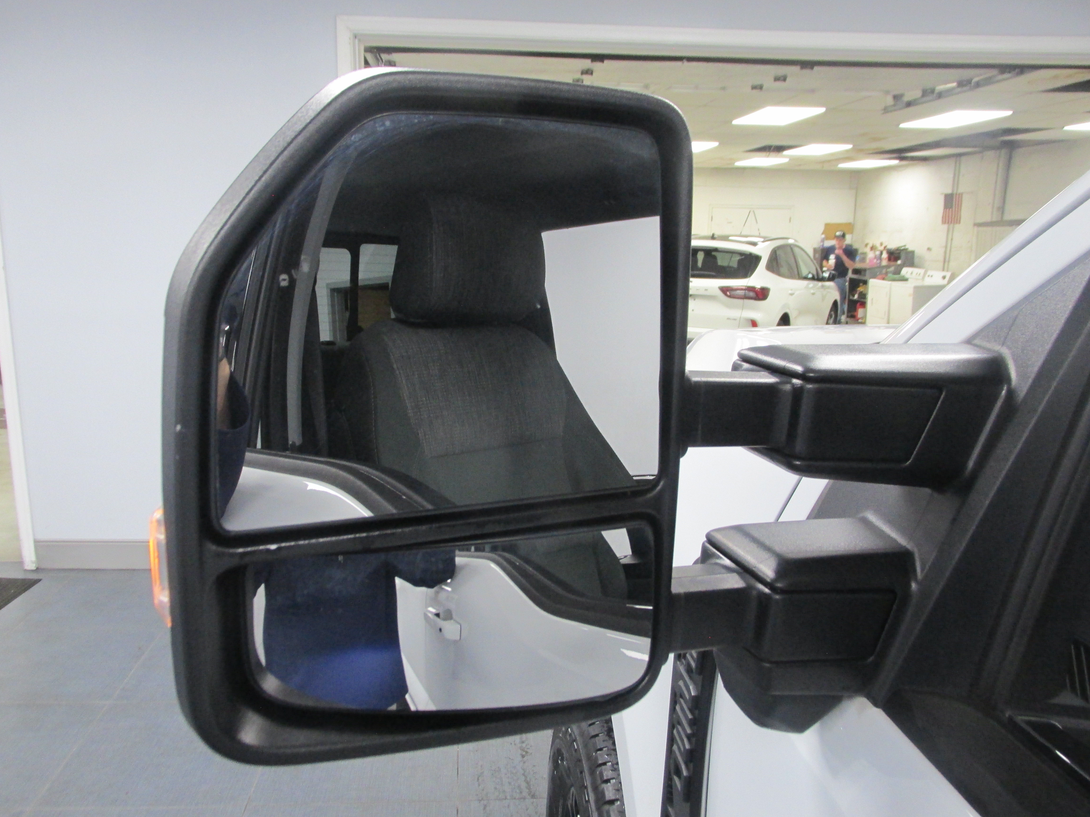 Used 2024 Ford F250 XLT w/ XLT Premium Package AWD/4WD image 17