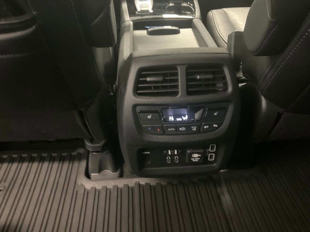 Used 2022 Honda Pilot Touring image 30