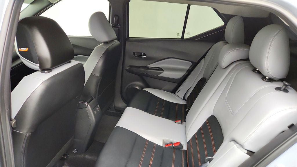 Used 2024 Nissan Kicks SR w/ SR Premium Package FWD image 20
