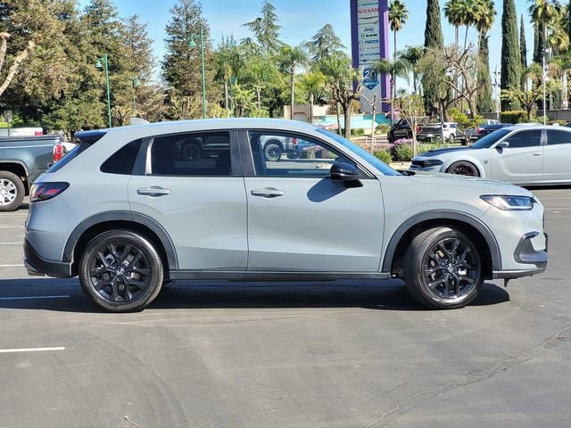 Used 2025 Honda HR-V Sport image 4