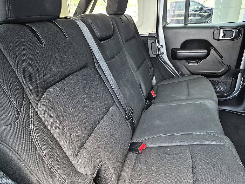 Used 2019 Jeep Wrangler Unlimited Sport S AWD/4WD image 32
